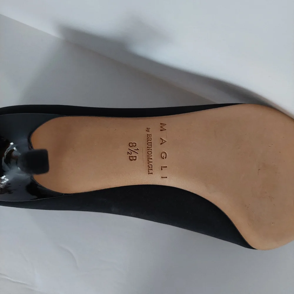 Magli by Bruno Magli Alexis Peep Toe Pumps Sz 8.5B - Picture 9 of 10